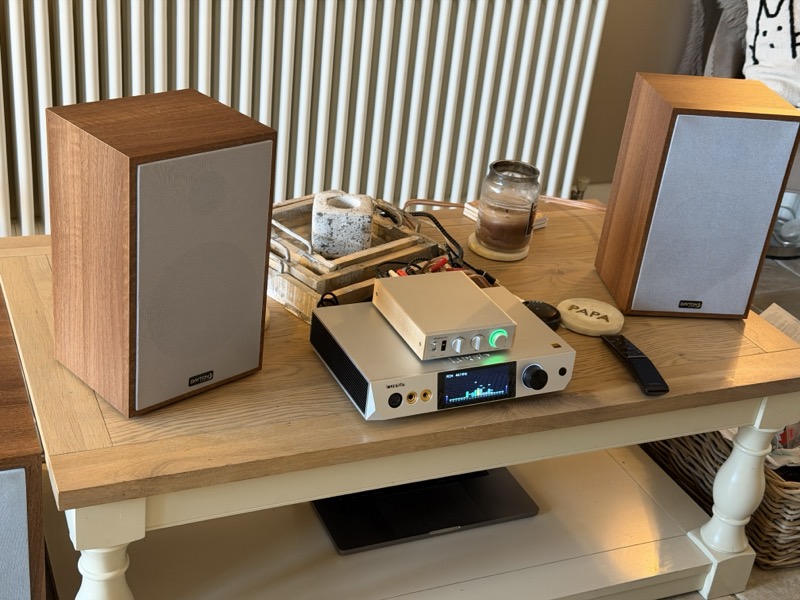 the Dayton B65 pair flanking the Luxsin X9 and Level 1