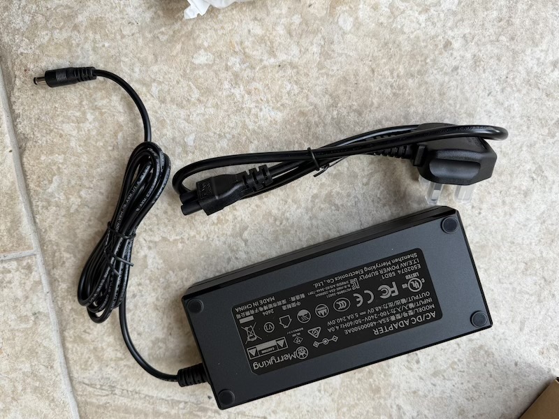 power-supply-48v-240w-with-uk-cable.jpg