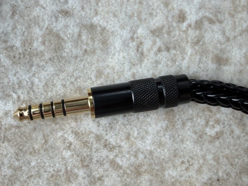 4.4mm balanced source plug